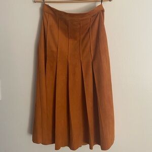 Straas orange pleated midi Skirt